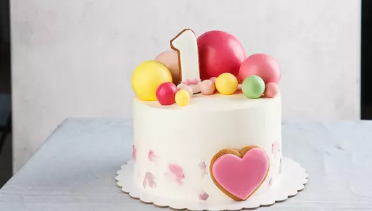 Торт «Сердечко» с цифрой